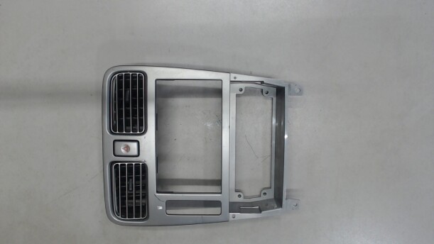 Рамка под магнитолу для Subaru Forester II 2002 - 2005