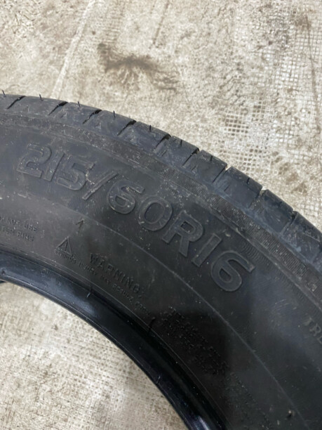 Легковые шины Michelin 215/60 R16 4 шт.
