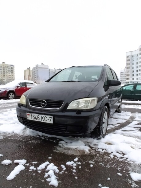 Opel Zafira A, 7 мест, 2001 г.