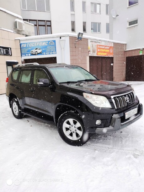 Toyota Land Cruiser Prado J150, 7 мест, 2011 г.