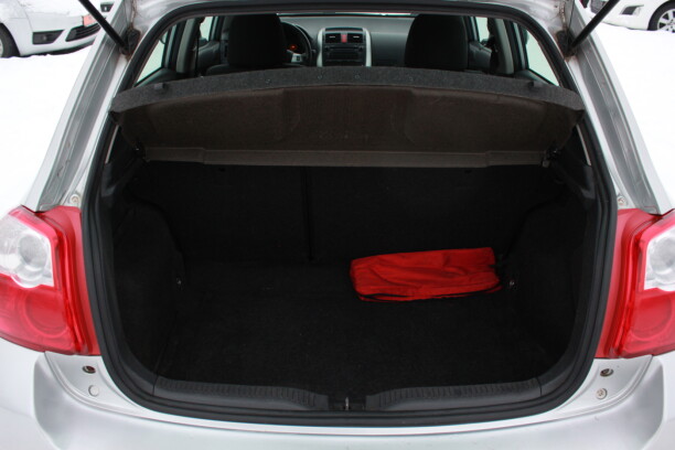 Toyota Auris I (E150) · Рестайлинг, 2010 г.