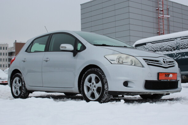 Toyota Auris I (E150) · Рестайлинг, 2010 г.
