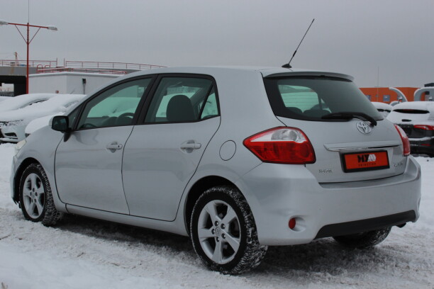 Toyota Auris I (E150) · Рестайлинг, 2010 г.