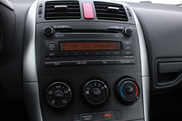 Toyota Auris I (E150) · Рестайлинг, 2010 г.