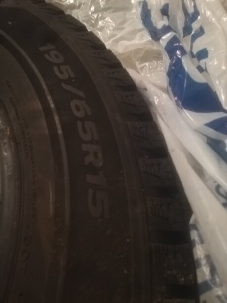 Легковые шины Laufenn 195/65 R15 4 шт.