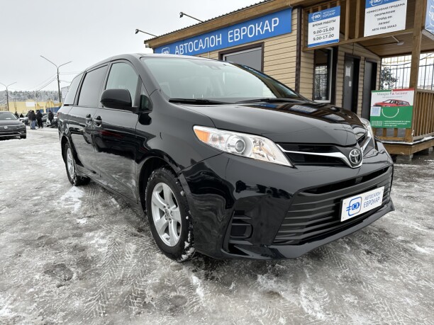 Toyota Sienna III (XL30) · 2-й рестайлинг, 7 мест, 2018 г.