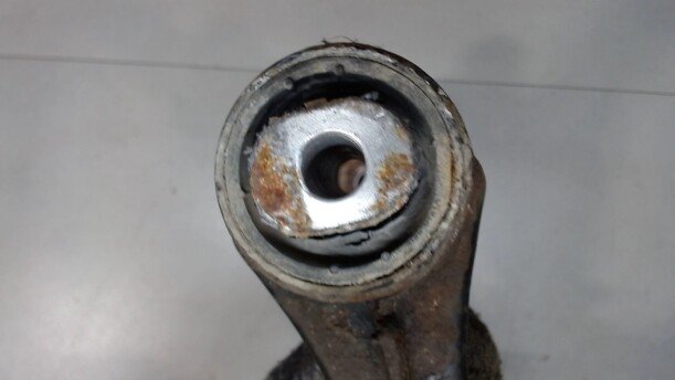 Рычаг подвески для Mercedes-Benz E-Класс W124, S124, C124, A124 1984-1997