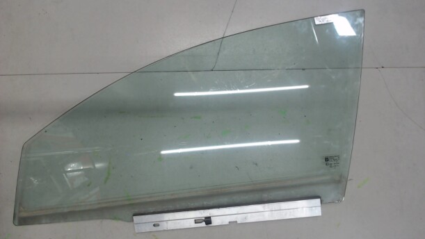 Боковое стекло для Opel Vectra C · Рестайлинг 2005-2009