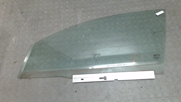 Боковое стекло для Opel Vectra C · Рестайлинг 2005-2009
