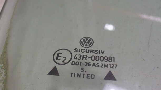 Боковое стекло для Volkswagen Vento 1992-1999