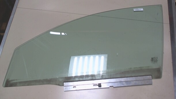 Боковое стекло для Opel Vectra C · Рестайлинг 2005-2009