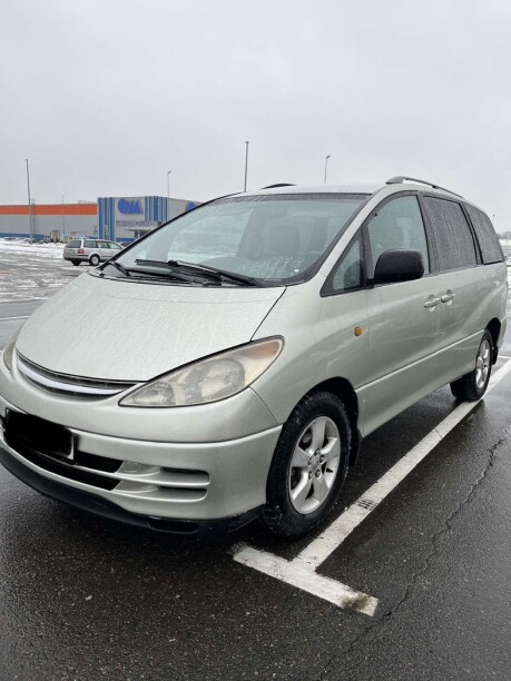 Toyota Previa II (XR30, XR40), 7 мест, 2001 г.