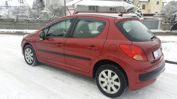 Peugeot 207 I · Рестайлинг, 2009 г.