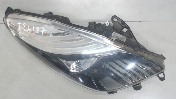 Фара передняя для Renault Scenic III 2009-2012