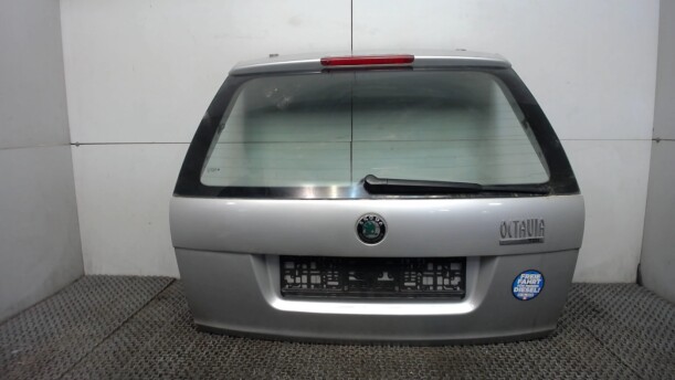 Стоп-сигнал в крышку багажника для Skoda Octavia I · Рестайлинг 2000 - 2010
