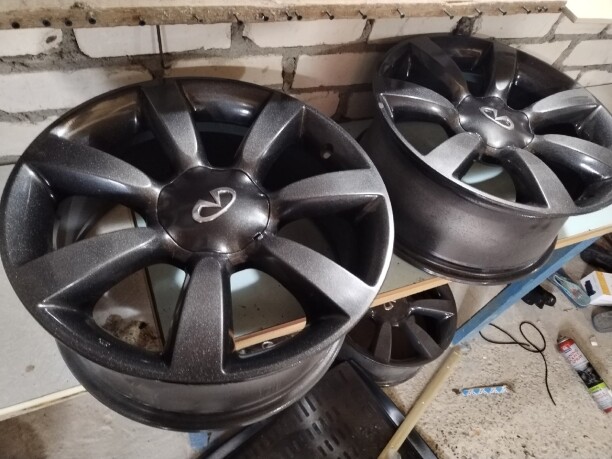 infinity 8x18 5x114.3 4 шт.
