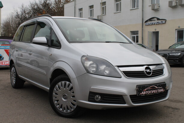 Opel Zafira B, 7 мест, 2005 г.