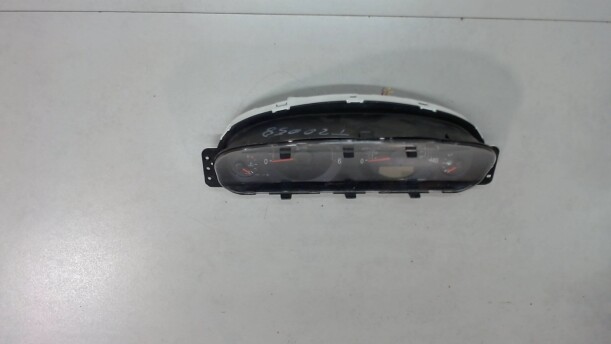 Консоль панели приборов для Hyundai Trajet I · Рестайлинг 2004 - 2008