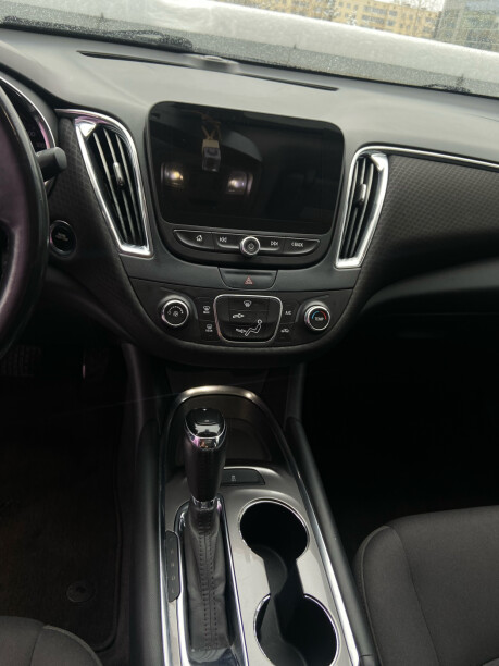Chevrolet Malibu IX, 2017 г.