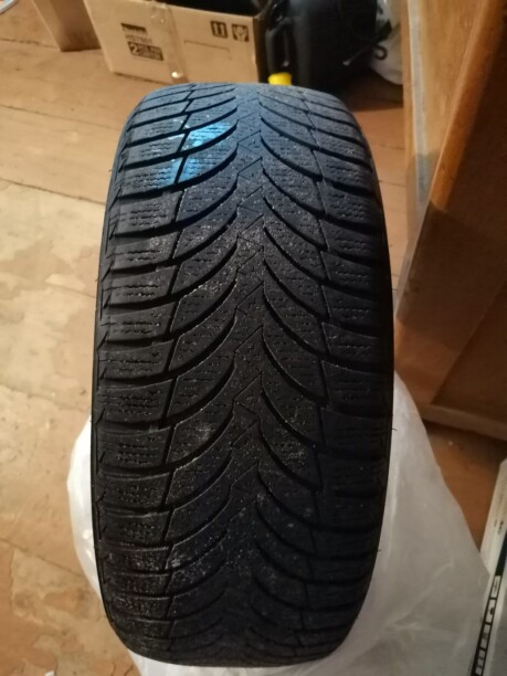 Легковые шины Nexen 205/55 R16 4 шт.