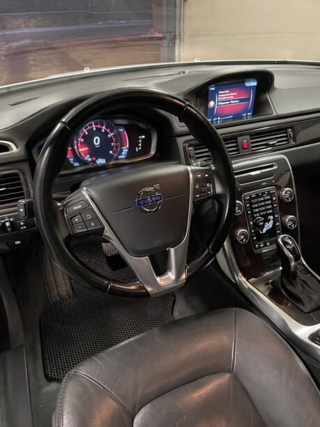 Volvo XC70 III · Рестайлинг, 2016 г.