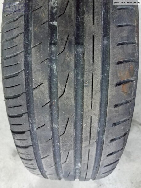 Легковые шины Toyo 195/65 R15 1 шт.