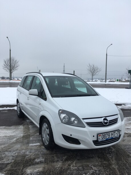 Opel Zafira B · Рестайлинг, 7 мест, 2012 г.