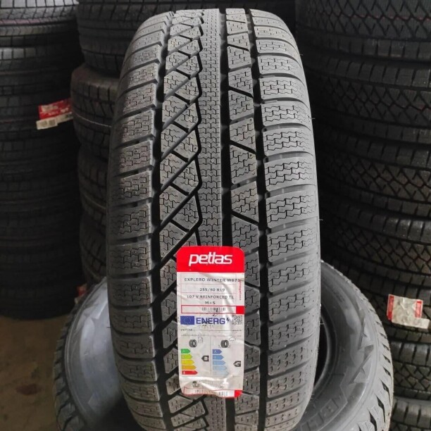 Легковые шины Petlas Explero Winter W671 215/65 R17 4 шт.
