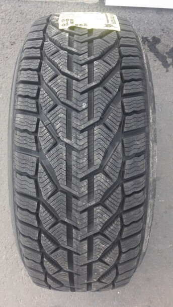 Легковые шины Kormoran Suv Snow 225/60 R18 4 шт.