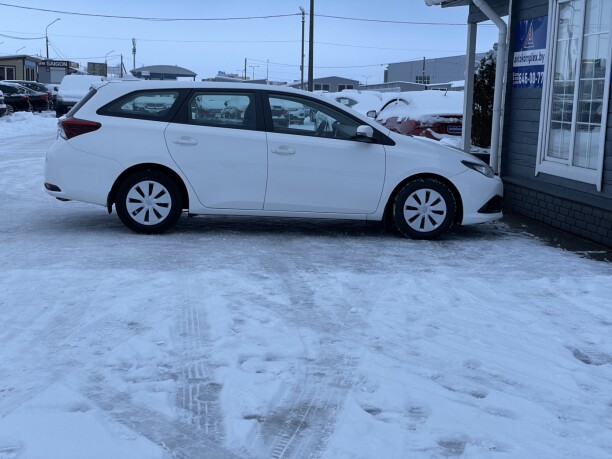 Toyota Auris II (E180) · Рестайлинг, 2017 г.