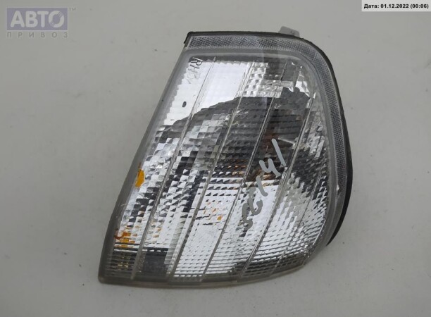 Повторитель переднего поворотника для Mercedes-Benz C-Класс W202, S202 1993 - 1997