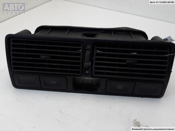 Дефлектор обдува салона для Volkswagen Golf IV 1997-2006