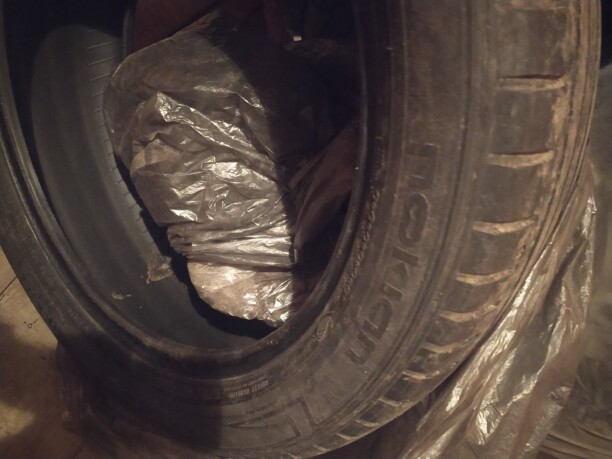Легковые шины Nokian 245/50 R20 4 шт.