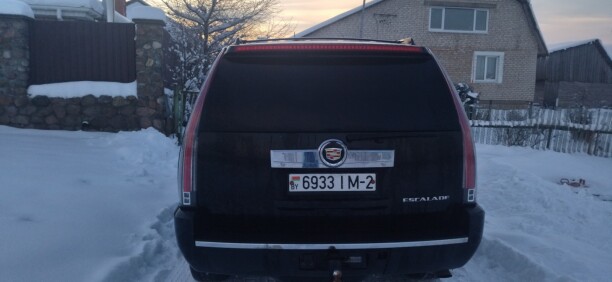 Cadillac Escalade III, 7 мест, 2008 г.