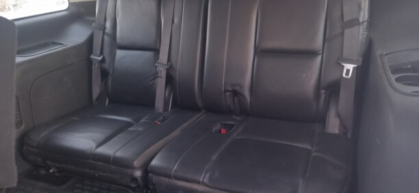 Cadillac Escalade III, 7 мест, 2008 г.