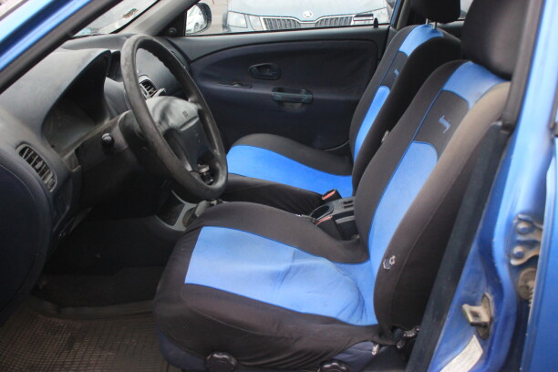 Mitsubishi Carisma I · Рестайлинг, 2000 г.