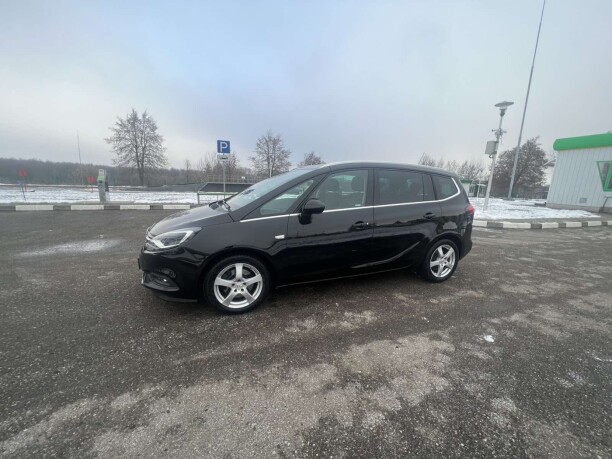 Opel Zafira C · Рестайлинг, 7 мест, 2018 г.