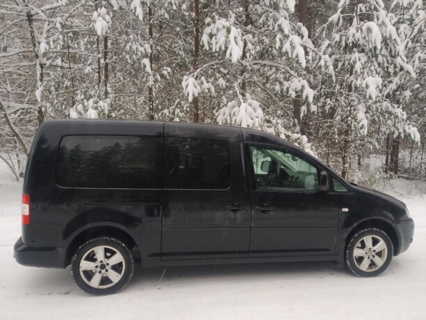Volkswagen Caddy MAXI III, 7 мест, 2009 г.