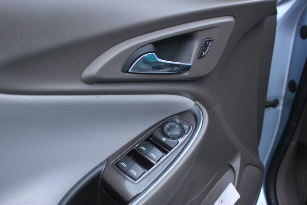 Chevrolet Malibu IX, 2017 г.