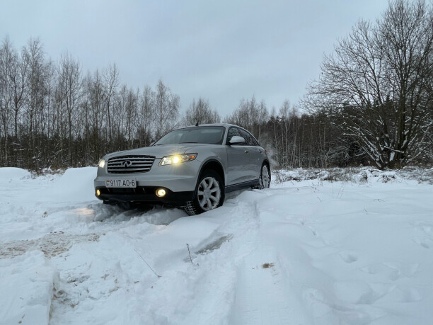 Infiniti FX I, 2003 г.