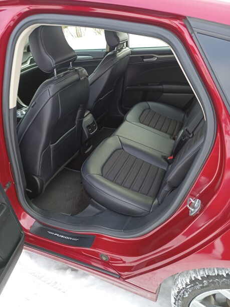 Ford Fusion USA II · Рестайлинг, 2016 г.