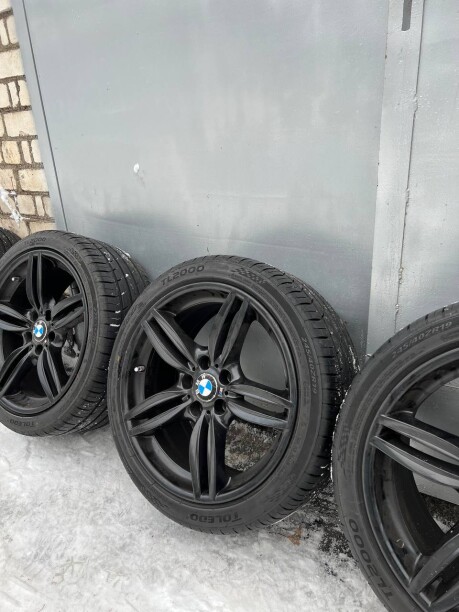 BMW Разноширокие 9x19 5x120 4 шт.