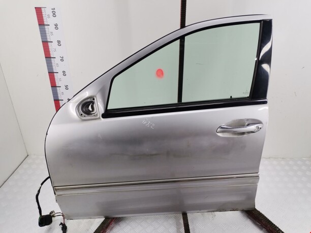 Левая передняя дверь для Mercedes-Benz C-Класс W202, S202 · Рестайлинг 1997 - 2001