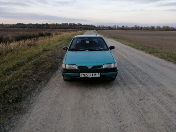 Nissan Sunny N14, 1993 г.