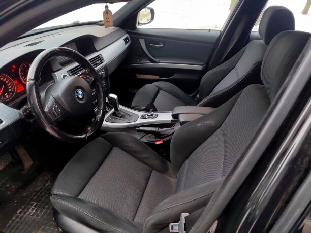 BMW 3 серия E90, E91, E92, E93 · Рестайлинг, 2009 г.