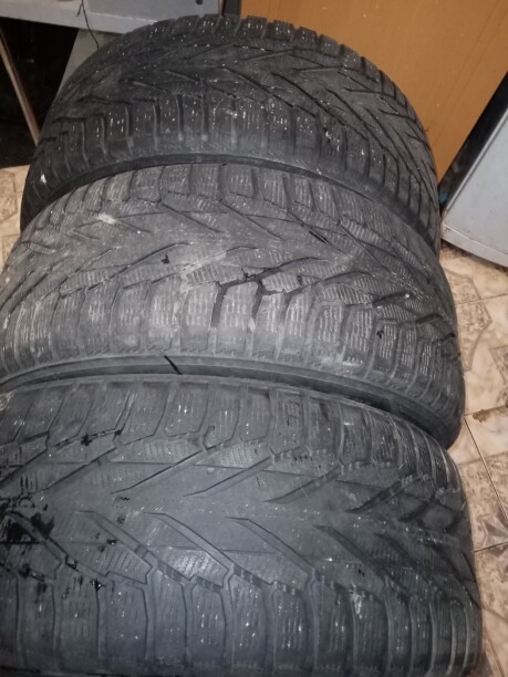 Легковые шины Nokian 275/55 R19 3 шт.