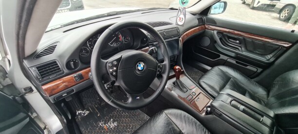 BMW 7 серия E38, 2001 г.