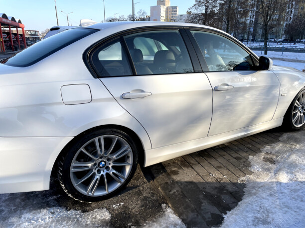 BMW 3 серия E90, E91, E92, E93 · Рестайлинг, 2009 г.