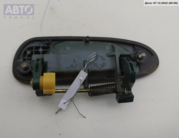 скелет ручки двери задней правой для Mazda 626 GF 1996 - 1999