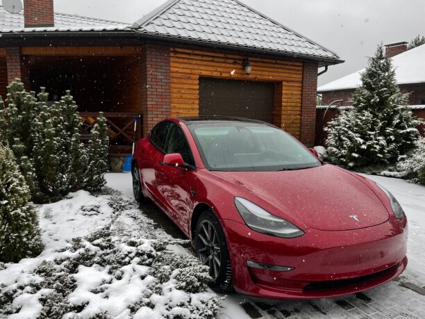 Tesla Model 3, 2021 г.